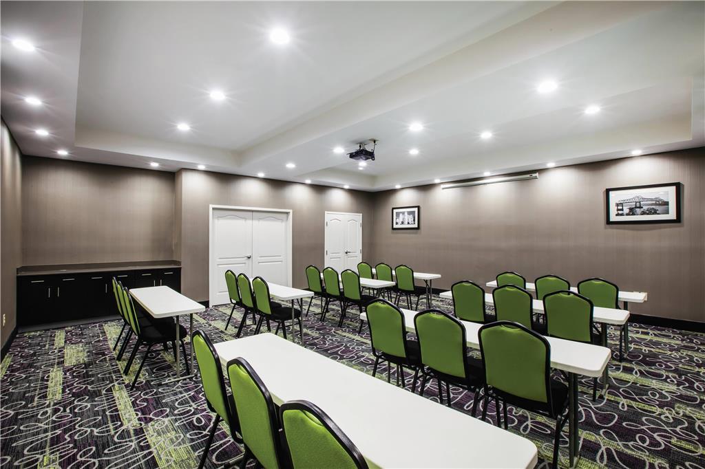 La Quinta By Wyndham Baton Rouge Denham Springs Hotel Facilities photo