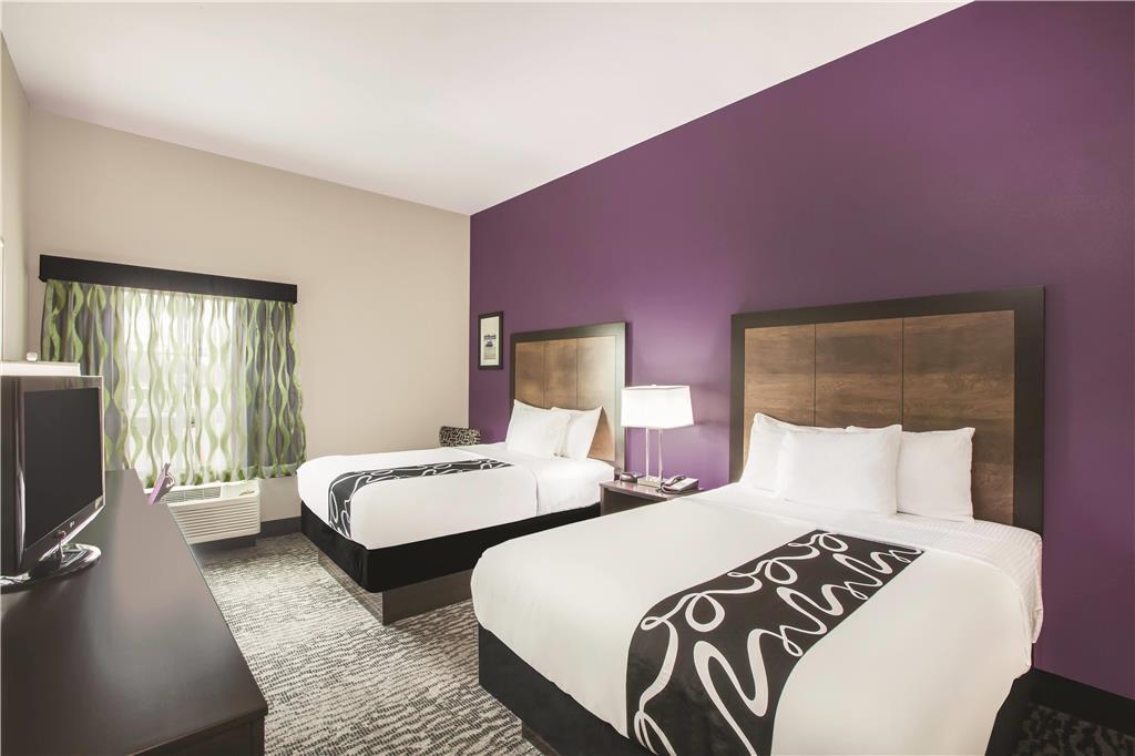 La Quinta By Wyndham Baton Rouge Denham Springs Hotel Room photo